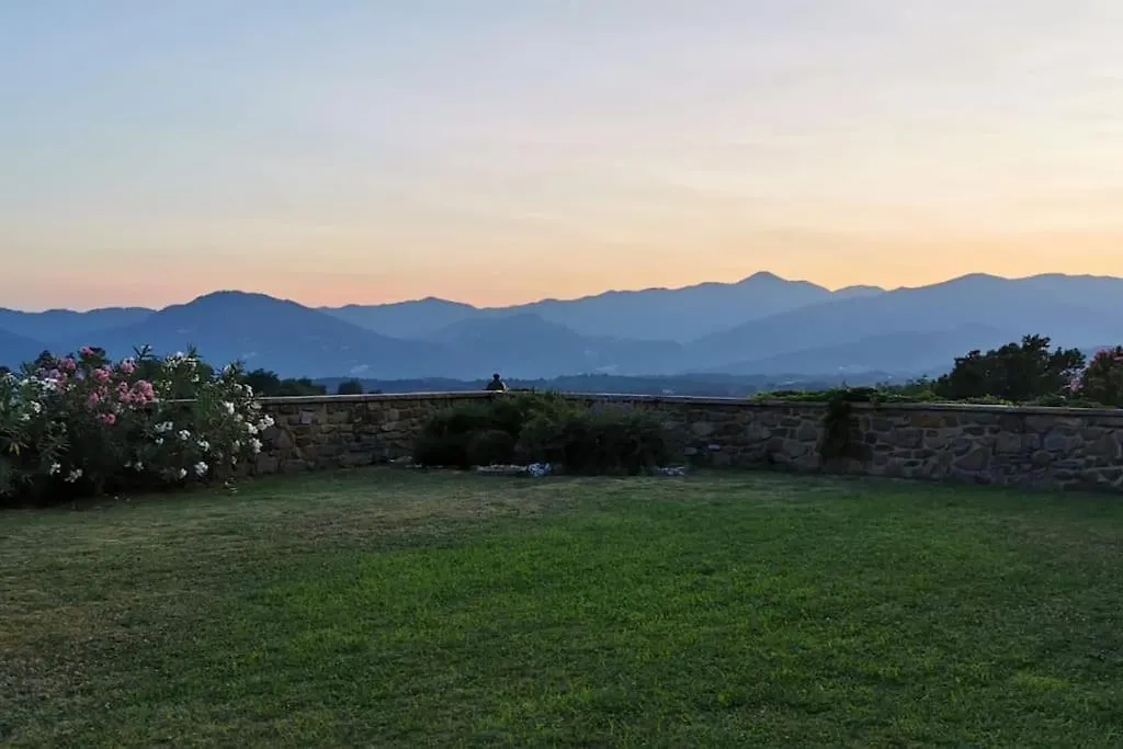 Appartamento La Mimosa Monti di Licciana Nardi Italy